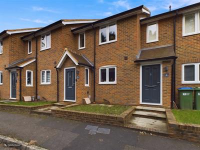 Ridgehurst Drive, Horsham, West Sussex, RH12 1EF