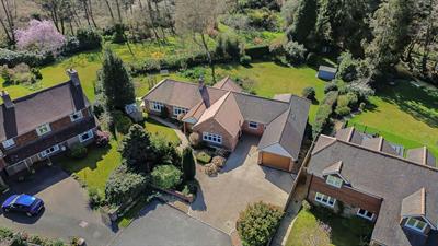 Chesworth Close, Horsham, West Sussex, RH13 5AL