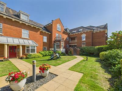 Potters Place, Horsham, West Sussex