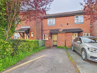 Kingslea, Horsham, West Sussex