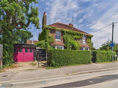 Littleworth Lane, Partridge Green, Horsham, West Sussex