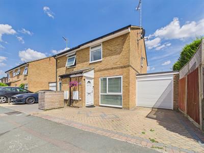 Yarrow Close, Horsham, RH12 5FP