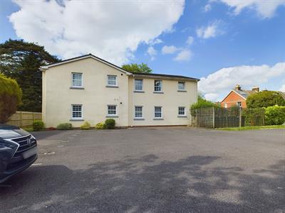 Godwin Way, Horsham