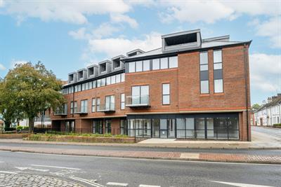 Norfolk Road, Horsham, RH12