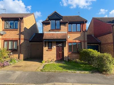 Tanyard Close, Horsham, RH13