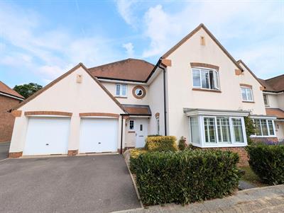 Rainbow Field, Faygate, RH12