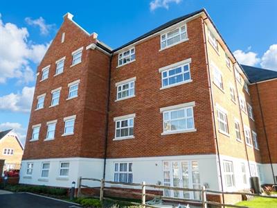 Arundale Walk, Horsham, RH12
