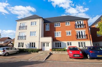 Scholars Walk, Horsham, RH12