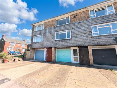 Livingstone Road, Horsham, RH13