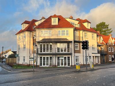 North Parade, Horsham, RH12