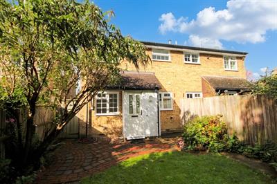 Ridgehurst Drive, Horsham, RH12